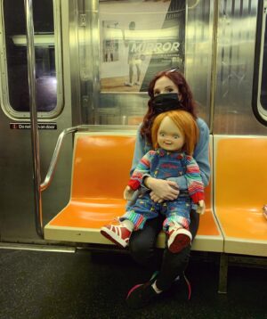 Kyra Elise Gardner Instagram - Some unofficial behind the scenes of Living With Chucky 🔪 (I mention the backstory of slide 6 in my director’s commentary) #chucky #chuckydoll #livingwithchucky