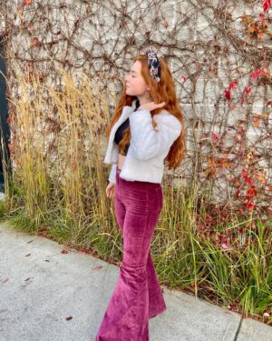 Kyra Leroux Instagram - Kyra: “Shak make me fake laugh” 
Shak: “Ok why can’t you play hide n seek with a Pokémon
Kyra: “...”
Shak: “Cause they Pik at chu”
Kyra: *laughs for real