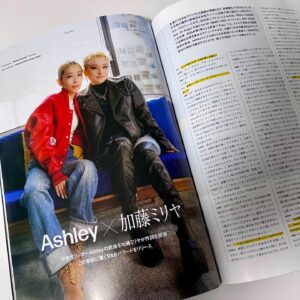 LUNA (MaryJane) Instagram - フリーペーパー『FLS 』 @fljtokyo 最新号にて
Ashleyとミリヤの対談が4ページに渡って特集されてます！
最新曲「I Pray」の制作秘話から現在から過去の音楽シーンまで、2人の貴重なトークが詰まっています。

ぜひ手に取って、また楽曲を聴いてみてね🎵
@ashley114_official 
@miliyahtokyo