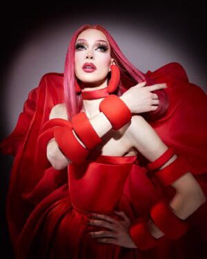 La Grande Dame Instagram - @stephanerolland_paris AW22 ❤️
@ranobrac @lapetitejesse