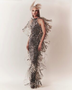 La Grande Dame Instagram - Terminated 

Thank you @alexandre_haefeli @kevingermanier @lapetitejesse @wigsbysire