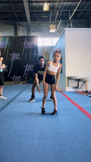 La'Darius Marshall Instagram - 🚨 ‼️ NEW SKILL ALERT ‼️ 🚨
•
• BHS DOUBLE UP 😭
•
It took us five whole minutes to get this down. So proud of this private but not only because she ATE this downnnnn… But due to it being my niece and her finally being the age where she can do crazy stuff like this. Y’all know how Coach La’Darius gets about his babies pushing their own comfortability levels and succeeding!!!

Can’t wait to see where she goes in a few short years. This Queen right here is a beast and I’m so thankful that my big sister had her (just for me 😭) this is my twin DOWNNNN.  I can’t wait to show you guys her progress along the way. (I’m so incredibly proud of you Kaiah) Please keep shooting for the stars ✨ 

P.S. sorry that my camera man was lagging but she ate this, it was the first hit one ☝🏾 #MiniQueen #FutureFlyer #QueenToBe #NeverBackDownNeverWhat #NewExperiences #LoadingSoon