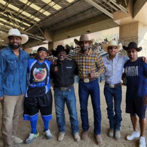 LaMonica Garrett Instagram - Swipe ⬅️
Still buzzing over my experience at the Bill Pickett Rodeo Invitational! 🤠
Riding in the rodeo ✔️ #bucketlist
Horses and Hip Hop 💪🏾💪🏾💯
#1883TV #billpickettrodeo #blackcowboys 
#RollingOut #gonecountry #rodeo 🐎🐎🐎