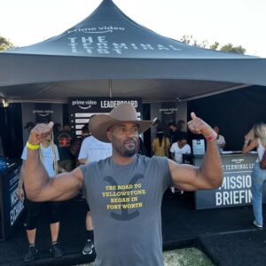 LaMonica Garrett Instagram - When the worlds collide... Cowboys and Navy Seals 💪🏾💪🏾 Very cool seeing the Terminal List tent here at the #palominofest 🤠
Willie Nelson bout to go on stage 🍻
@1883official @terminallistpv @yellowstone
#1883TV #theterminallist #yellowstonetv