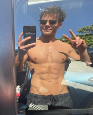 Lachlan Buchanan Instagram - I’m fine 🤷🏼‍♂️ 
Just some bits of 2024 so far 🛸

#January #BigHairDontCare #Aussie