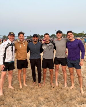 Lachlan Buchanan Instagram - Some bits of a Chicago Summer so far…☀️😎🥳

#Chicago #Summer #Escape #Mates #FunInTheSun