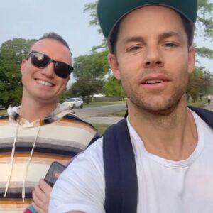 Lachlan Buchanan Instagram - Some bits of a Chicago Summer so far…☀️😎🥳

#Chicago #Summer #Escape #Mates #FunInTheSun