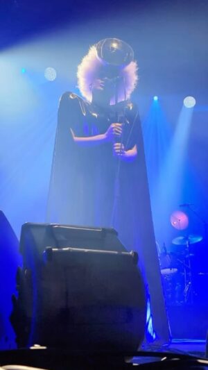 Lady Blackbird Instagram - Thank you all for making me look so fabulous!
And thank you to all my lovelies who came out to the show! 

#ladyblackbird #blackacidsoul #slangspitituals #singer #songwriter #performer #artist #bmg 

📸 @ashphotoagency 
Stylist @jamesrosenthal 
Cape @vexclothing 
Hat @paumelosangeles
Hair @stylebykhadija