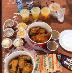 Lady Red Couture Instagram - Just got out to have lunch in the park with my Sis Addie! We tried @jollibeeus Omfg, this is some GOOD chicken that is NOT gross! Very  fresh  and yummy! The  little park was cute too! Nice for the price too! #stuntqueen #ladyred #hillshirefarmgeat #heyqween #becausetheyneedit #thugwhisperer #blackgirlmagicla #ladyboss #transvisibility #transattracted #fambam #hellogrinder #tittesonyourback #overthosewhodontsupportlgbt