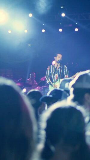 Laine Hardy Instagram - Having a blast out here with @monsterenergy on the @outbreakpresents tour!

Tickets at link in bio.