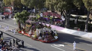 Laine Hardy Instagram - Had a good time out in Pasadena last weekend! Thanks for having me out on the float for the #rosebowlparade, @louisianatravel. @rosebowlgame