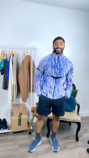 Laith Ashley Instagram - Last week, I mentioned some exciting news. I am in a new place, and starting a new journey which includes a new workout regimen. This is why I am so excited to announce my partnership with @StitchFixMen! StitchFix will be my personal stylist and will be keeping me fresh while I undergo my personal fitness and well-being journey.
Funny thing, I was constantly telling my friends how I wish I had a personal stylist to help me choose quick, casual outfits when I am on the go, and to keep my wardrobe fresh and updated with the latest trends. Now, I have it at my fingertips and you can too! What I love about StitchFix is that it’s completely personalized. All you have to do is take the style quiz on stitchfix.com. And it’s NOT a subscription service. It’s ON DEMAND, so you're in control. You pay 20 bucks to have your personal stylist curate 5 items based on your style quiz answers. That 20 dollars goes towards anything you decide to keep. What you don’t like, you can send back using the prepaid envelope included in your shipment. So go check out 
stitchfix.com/men and sign up right now!

#stitchfixambassador 
#gymtimidation