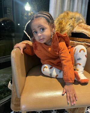 Laketa Awls Instagram - Happy 1st Birthday to my literal Heartbeat 💗 Wow I’ve been a mother for one whole year!! It’s been one of the best experiences of my life. I love my daughter to the point that words couldn’t even explain. She definitely changed me into a better woman and all around better person. She is so special and full of love and energy, she’s so smart and ahead of her time. When I was pregnant with her I would always pray for health and wisdom. God thank you so much for the greatest gift that you could have ever given me. 🙏🏽