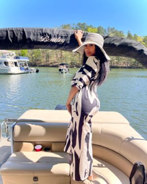 Laketa Awls Instagram - I have every reason to celebrate me 🥰