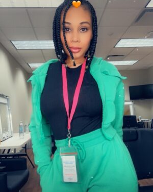 Laketa Awls Instagram - They thought I was gone stop, they thought when I left LA my stats would drop. They thought I would be a flop, they didn’t know that only God can make me stop. Give me a few more minutes to inflate before I pop. 👊🏽.
.
A Rose in Conrete on Tubi out now!!!