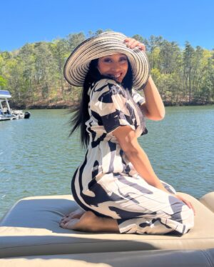 Laketa Awls Instagram - I have every reason to celebrate me 🥰