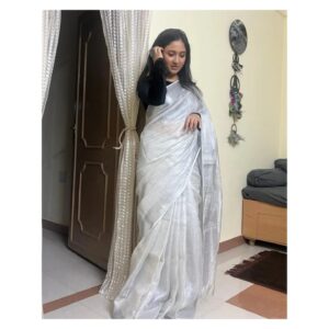 Laksha Shetty Instagram - Gorgeous naari in gorgeous saree 😍💃🤍
.
.
.
.
.
.
.
.
.
.
.
.
.
.
.
.
.
.

#saree #sareelove #instagood #gorgeous #naari #instalife #instapic ##instafam #instagram #live #love #laugh #happyme #happysoul #happymind