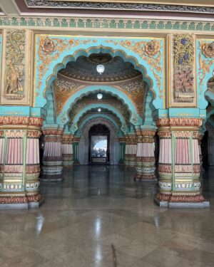 Laksha Shetty Instagram - Exploring 🤍💙
.
.
.
.
.
.
.
.
.
.
.
#mysore #mysorepalace #mysorezoo #architecture #paint #construction #peaceful #calm #reelitfeel #reels #instagood #palace #instagram #instafam #instareels #instapost #reelkarofeelkaro #instapic #instadaily #throwback #live #love #laugh #happyme #happymind #happysoul