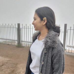 Laksha Shetty Instagram - Mere kaan mei fool dhikraha hai kya.....?!
.
.
.
.
.
.
.
.
.
.
.
Pc #poha
#phool #flowers #white #throwback #nandihills #happyme #instagood #instapost #instafam #instagram #live #love #laugh #happysoul #happy🐘