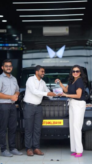Lakshmi Nakshathra Instagram - Meet The Newest Member Of My Garage 💫
THAR ! 

#newcar #thar #mahindra #lakshminakshathra 
@mahindrathar 

Vc . @libzalonso @vibinpaulflymachine @nikkiz_nikz__capture.life