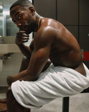 Lamorne Morris Instagram - Flag this. It may be considered LaPornography. Will take down later. 🍫