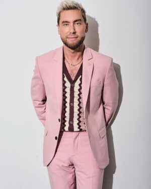 Lance Bass Instagram - Oh, this old thing?

📷 @higgsy_photography