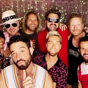 Lance Bass Instagram - What can I say, I’m a sucker for a photo booth! Congrats @thebaubshow and @mcmatto🥂#HappyBirthdayBob #mxbforgood