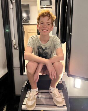 Landon Gordon Instagram - How about some #BTS 

#secretsofsulphursprings #season3 #disneychannel #disneyplus #spooky #watchit @disneychannel @disneyplus