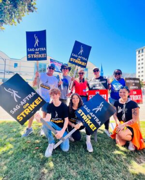 Landon Gordon Instagram - Let’s make a fair deal AMPTP. We all want to get back to work! #unionstrong @sagaftra