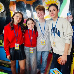 Landon Gordon Instagram - Sunday funday! Honored to #PlayItForward and support the kids at @uclamch. Awesome day of fundraising! Great day of volunteering!

@mattel #MattelPOP