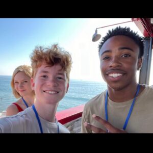 Landon Gordon Instagram - Sunday funday! Honored to #PlayItForward and support the kids at @uclamch. Awesome day of fundraising! Great day of volunteering!

@mattel #MattelPOP