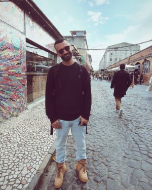 Lara Rodrigues Instagram - Lisboa, 19/12/2021 🍺

#lxfactory