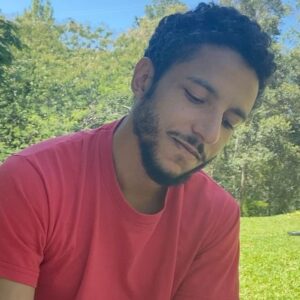 Lara Tremouroux Instagram - meu Deus Felipe! as fotos recentes mas quase 1 ano de renamoro (ou: temporada 2, o retorno) e uns 4 e meio de história já. digo, namorando, porque já éramos amigos antes mas começamos a namorar depois de 12 dias ficando rsrsrs. não me mata por causa dos vídeos me imitando hehehehe. você é minha sorte, a maior de todas. como eu te amo! como você me faz RIR garoto, que delícia tudo com você ❤️ te amo com tudo, presente passado futuro