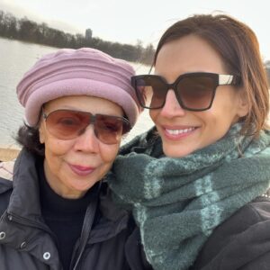 Lara Wolf Instagram - Maman joonam Tavaloded kheili mobarak bashe!💖🌸👑 GOL BI GOLDOON NEMISHE. HAPPY BIRTHDAY 🎁🎉🎊to an angel of a mother and force of a woman! Smart, funny, beautiful and filled with grace. I’m very very lucky to have you. I’m still sorry, I was a pain in my teenage years, now better🙃 I love my family, these two, more than anything in the world. Give my mama Victoria @wolfalavi some love ❤️❤️❤️ #mom #birthday #tavalod #strongwomen #beautiful #myhome #heart