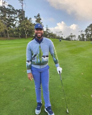 Larry Fitzgerald Jr. Instagram - Thanks always to @greysonclothiers for keeping me looking fresh all year. 🐺 

#greyson #partner #fitzcheck

Style cred: @chandra26