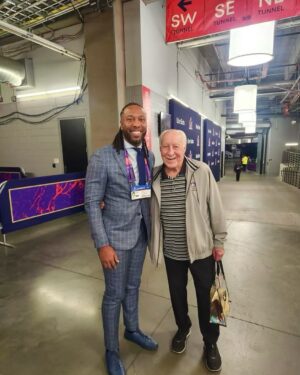 Larry Fitzgerald Jr. Instagram - Look who I ran into on Sunday! So great to reconnect with Fred Biletnikoff after all this time.🙏 @biletnikoffaward #2003
