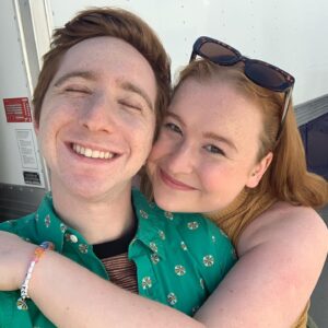 Larry Saperstein Instagram - Big Red said bi rights 👏🏻
💙💜💖
.
#redlyn 👏🏻 #is 👏🏻 #quaking 👏🏻
.
more pics to come, for now I’m just very happy and grateful ☺️
.
#hsmtmts #bi #queer #disneyplus