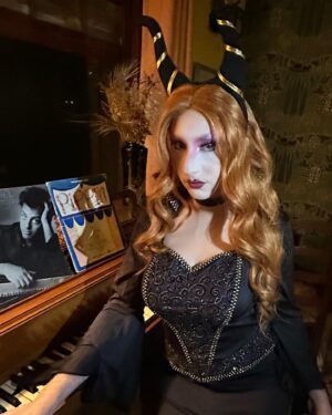 Larry Saperstein Instagram - hot girl autumn (halloweekend nite 2) 🍂💋
.
💄: @stephsstories 
👗: @jacobbellotti 
.
#drag #maleficent #halloweekend