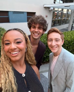 Larry Saperstein Instagram - girl let me tell you: young hollywood? powerful.
.
#variety #varietypowerofyounghollywood @variety