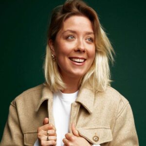 Lasse Rimmer Instagram - Sofie Jo Kaufmanas er femte og sidste besætningsmedlem på S/S Stormester 5. Velkommen ombord til Linda P, Simon Talbot, Tobias Rahim, Jonas Mogensen og Sofie. 🎉🎉🎉