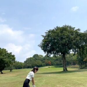 Latthgarmon Pinrojkirati Instagram - ตีโดนลูกก็ดีแค่ไหนแล้ว🥹🫶🏻🏌🏻‍♀️