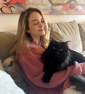 Laura Ashley Samuels Instagram - Welp. I guess I have a cat now. This is Rosemary. Rose. Roz. Elvira. Mistress of the dark. Kitty. Parmesan. Miss lady. She has a lot of names. And comes to all of them. I mostly enjoy how much she enjoys sitting on my lap!