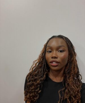 Laura Kariuki Instagram - mwah, no bars