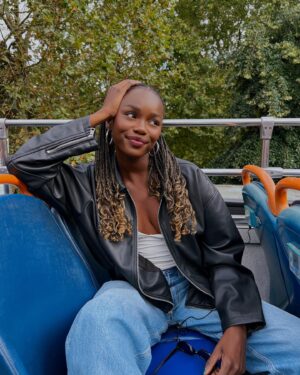 Laura Kariuki Instagram - double decker moment