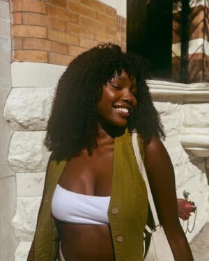 Laura Kariuki Instagram - hey how y’all doin (iykyk)