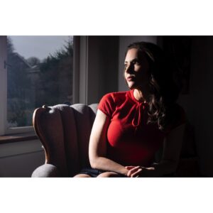 Laura Mennell Instagram - Had a great catch up with wonderful @edaphotographer a few weeks ago—taking a few shots (like this!) in the process.  Ed was the stills photographer on @historybluebook, so it was especially nice having a creative reunion with him.  Go check out his insta page, to see what other amazing photos he’s been taking lately.
More to come!

#findyourlight #creativeshoots #ladyinred #edaraquel #lauramennell #photographydaily #vancouverphotographer #actor #vintagestyle #filmnoirvibes #popofcolor #projectbluebook #potraitvintage #browneyedgirl #girlsonfilm #actorslife #stillsphotographer #vancouverfilmindustry #hollywoodnorth
