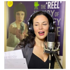 Laura Mennell Instagram - “You know, it's Halloween... everyone's entitled to one good scare.” In honour of this ghoulish day, @bleedersdiegest is airing a bonus episode today on their brilliantly gory podcast!  I guest star along with @gomarkkelly, in their 20th episode, “Carni-vore” written by @krsyfox. 
Thanks so much Krsy, @spiderone, @lauren.shand @twshand and @tylerconnollytheory for having me on your fantastic show! 
Here’s a photo of me recording on the day, with @solomanartist being our vancouver sound engineer and behind the scenes photographer. 🩸 🦇 🎃 🧛‍♀️ 🐺 
#bleedersdiegest is on the @bdisgusting podcast network. 
Listen now!The link’s in my @bleedersdiegest’s bio!!! 
.
.
.
.
.
.
.
.
#bleedersdiegest #halloween #gore #radioplay #cestlhalloween #werewolfbynight #frightnight #areyouafraidofthedark #halloweencountdown #monstermash #werewolfwednesday #markkelly #lauramennell #projectbluebook #maninthehighcastle #loudermilk #batwoman #werewolvesoflondon