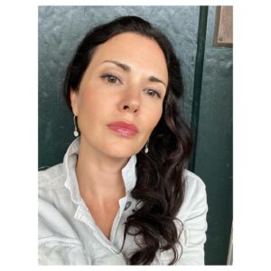 Laura Mennell Instagram - I’ve fallen madly in love with @swallowjewellery—these little gems are handmade in Victoria, B.C. 

I’m wearing their Tofino Coral Drop Earrings and Parksville Sand Dollar Necklace.  Both lovely pieces were created from moldings of natural objects found on Vancouver Island. 

Thank you Nicky and Shoko for the beautiful gifts, I’m so excited about them, and am in awe of your talents. 

Visit their site to explore more of their special creations. 

https://swallowj.com

.
.
.
.
.
.
.
#madewithlove #supportlocalartists #wearableart #lauramennell #projectbluebook #shopwithheart #ethicalfashion #tofino #parksville #swallowjewellery #vancouverisland #bcartists #vancouverartisan #actress #canadiangirl #silverjewelry #localbusiness #independentdesigners.