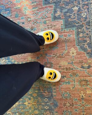 Laura Niemi Instagram - My 2024 Lists 
1) IN 2) OUT 3) The Nipple Cookie 4) Turtlenecks 5) SolMarinaCrespo & I @ Rogue Machine for @timvenable ‘s Baby Foot play 6) Macchiato disguised as a Cappuccino 7) Herflower 8) Designer CVS slippers 9) Utterback & Moi at CTG 10) Accommodation by Greg Burdick at OTE fun was had!
(Inspo 👑 @mindykaling ✨as you can see we are sympatico on a couple of these 🥰)

#2024InsandOutsLists #2024