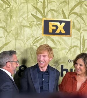 Laura Niemi Instagram - Congrats to my TV hubs on his well deserved @sagawards nomination! *also a little late on posting but more love for Team @thepatientfx with @domhnallgleeson_haven nom for @goldenglobes ✨ Beaming with pride!👏🏻👏🏻👏🏻
.
.
@fxnetworks @hulu